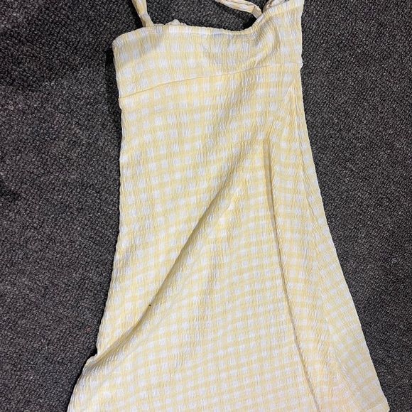 h&m yellow dress - Picture 2 of 2